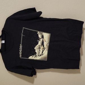 Women's rock tee Weezer size S